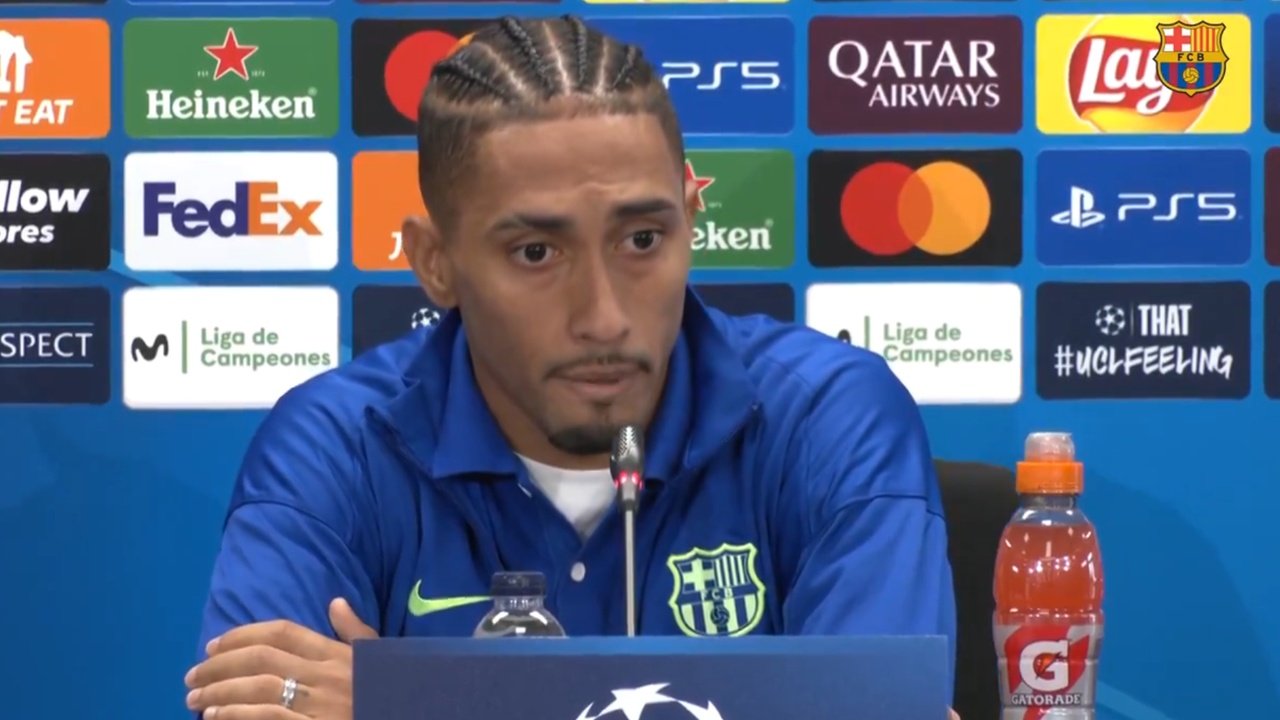 A fan posted a picture of Nico Williams' name on Raphinha's shirt. SCREENSHOT/FCBarcelona