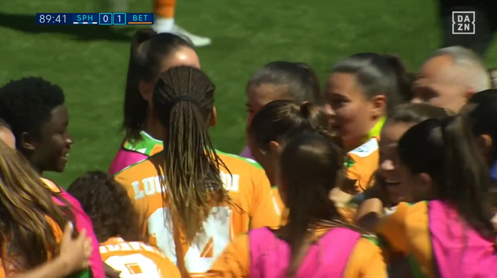 El Betis Femenino hunde al Sporting Huelva sobre la bocina