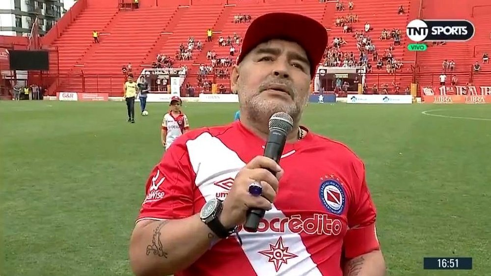 Maradona no olvida sus inicios en Argentinos. Captura/TNTSports