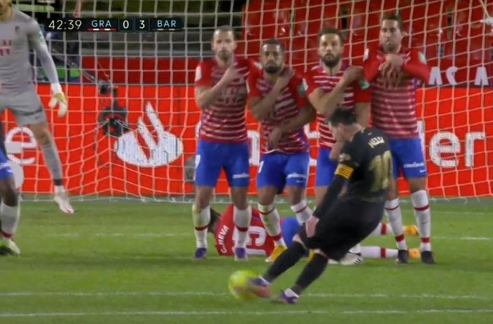 Messi scored a free-kick to make it 0-3