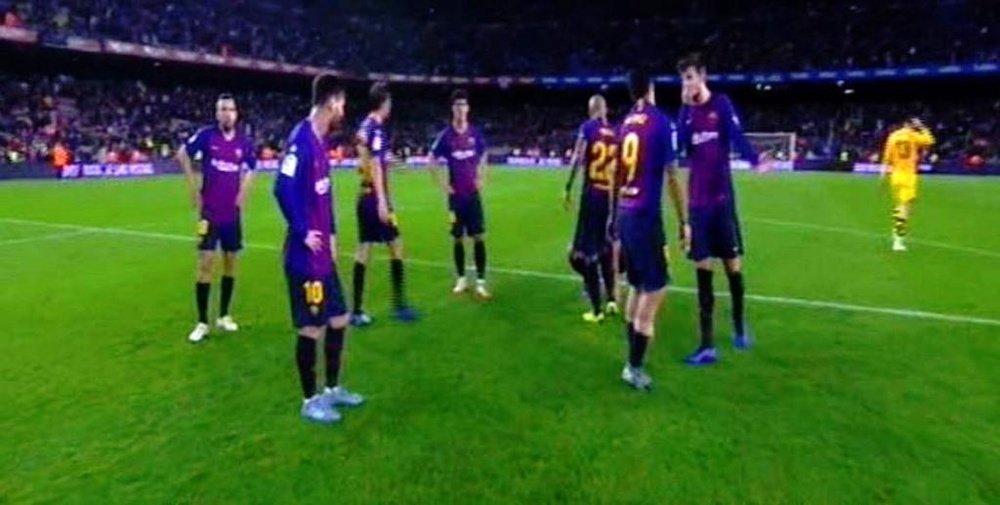 Tensión en el Barça tras la derrota. Captura/Movistar