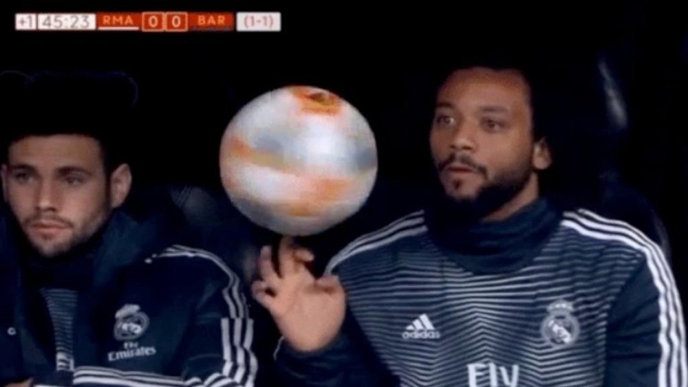 Marcelo mostrou-se um malabarista com a bola. Captura/beINSports