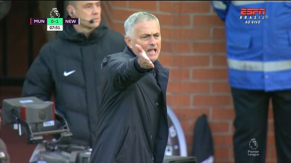 Mourinho perdió los papeles en Old Trafford. Captura/ESPN
