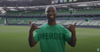 Naby Keïta foi suspenso até o final da temporada pelo Werder Bremen. O jogador se recusou a subir no ônibus da equipe quando soube que não seria titular contra o Bayer Leverkusen no último domingo.