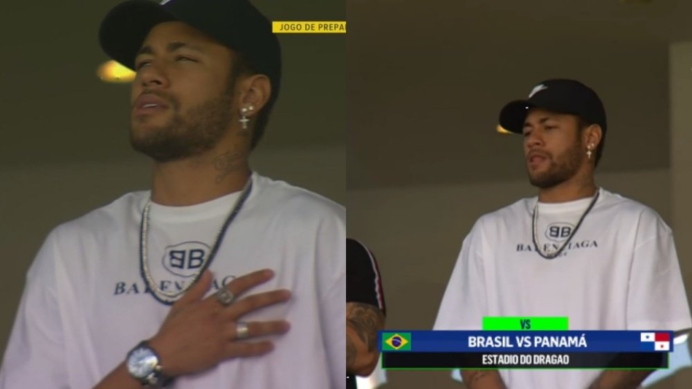 Neymar se acercó a ver a sus compañeros. Captura/SportTV1