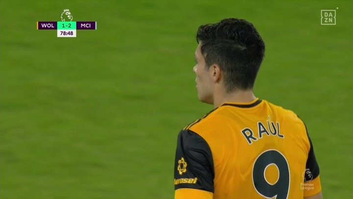Raúl Jiménez gets one back for Wolves after a great run by Podence