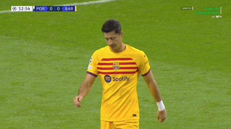 Lewandowski sort sur blessure. MovistarLigaDeCampeones
