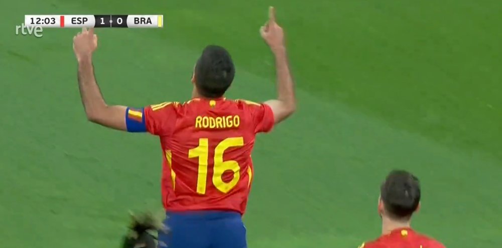 Morata le cedió el penalti a Rodri, que se lo dedicó a su abuelo. Captura/RTVEPlay