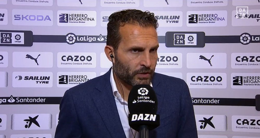 Baraja y Gayà coincidieron en criticar al árbitro. Captura/DAZN