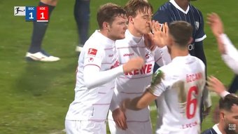 Cuatro equipos de la Premier se pelean por Timo Hubers. YouTube/Bundesliga
