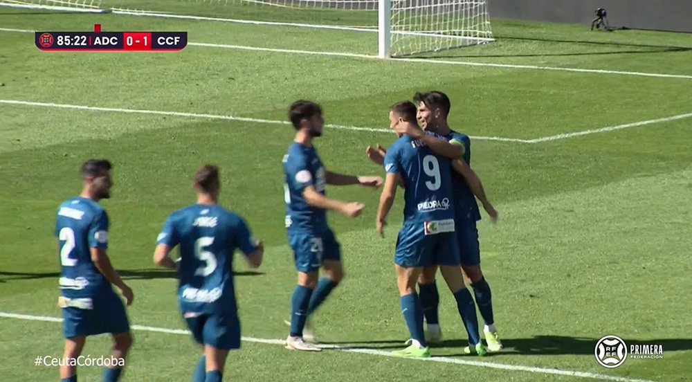 El Córdoba se hace con un nuevo triunfo ante el Ceuta. Captura/InSportsTV