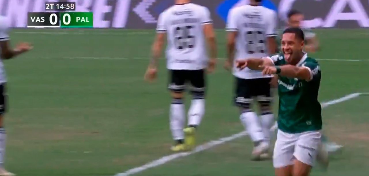 Y al 13º encuentro, Vitor Roque se estrenó como goleador. Captura/Globo