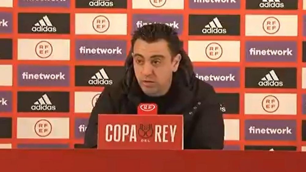 Xavi analizó el sala de prensa la eliminación del Barça. Twitter/EstudioTVE