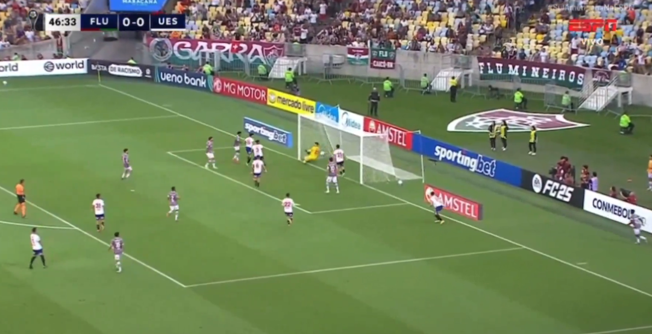 Fluminense ganó por 2-0 a Unión Española y asaltó la primera posición de su grupo, a la espera de lo que haga Once Caldas, que le podría arrebatar el liderato, ante GV San José.