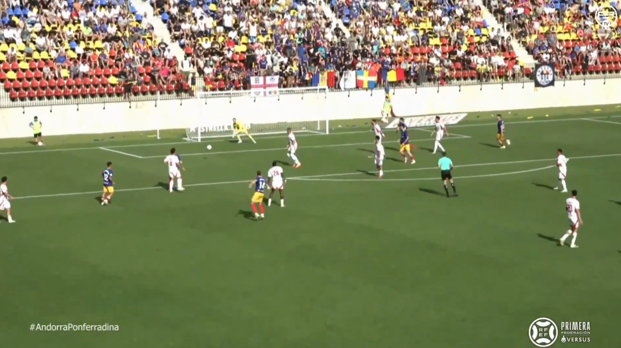 Andorra y Ponferradina igualaron 1-1 en la ida de la final del 'play off' de ascenso a Segunda División. Manu Nieto y Borja Valle anotaron los tantos del choque.