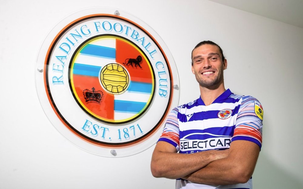 Andy Carroll, nuevo jugador del Reading. Captura/@ReadingFC