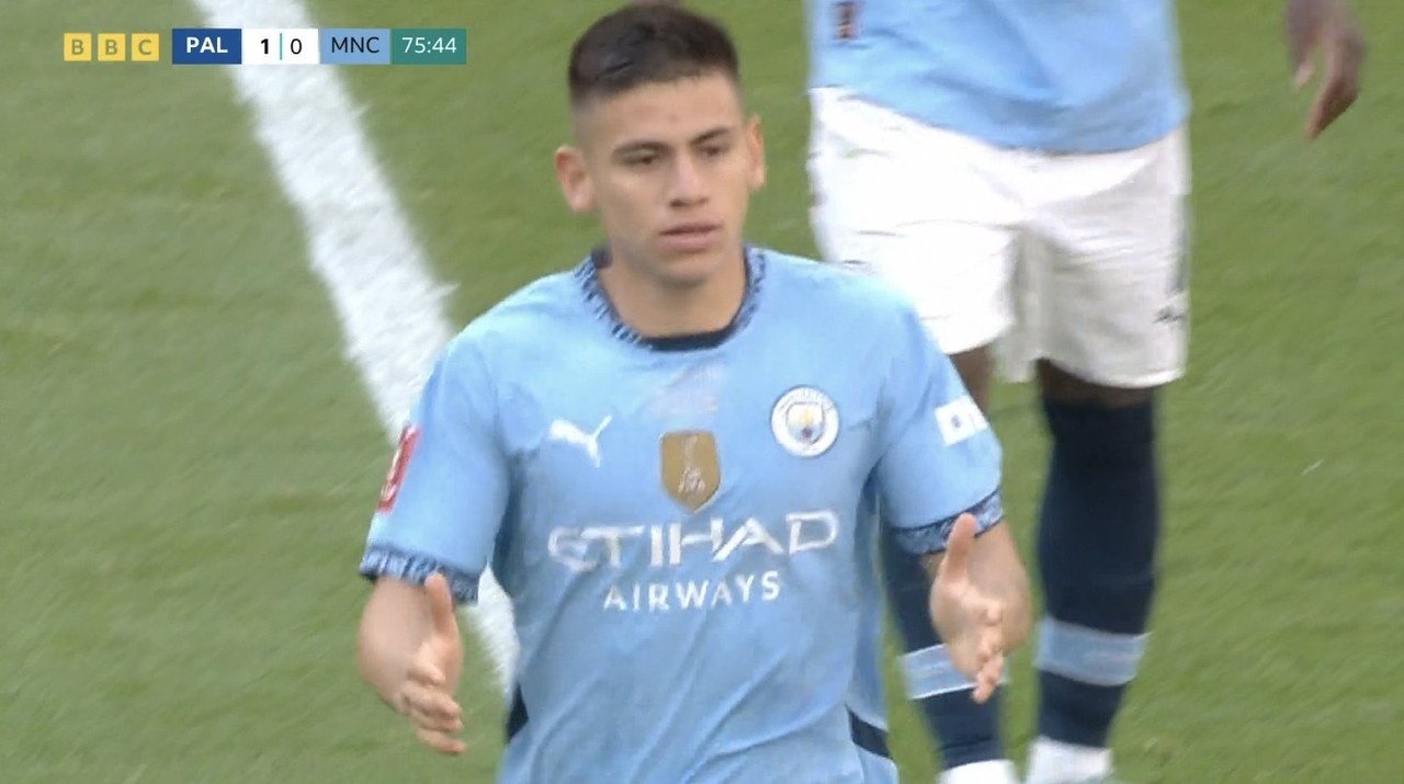 Echeverri makes long-awaited City debut after three months