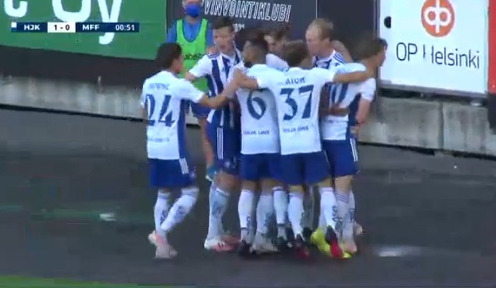 El Malmö sufre para clasificarse; el Ferencváros remata la faena con goleada