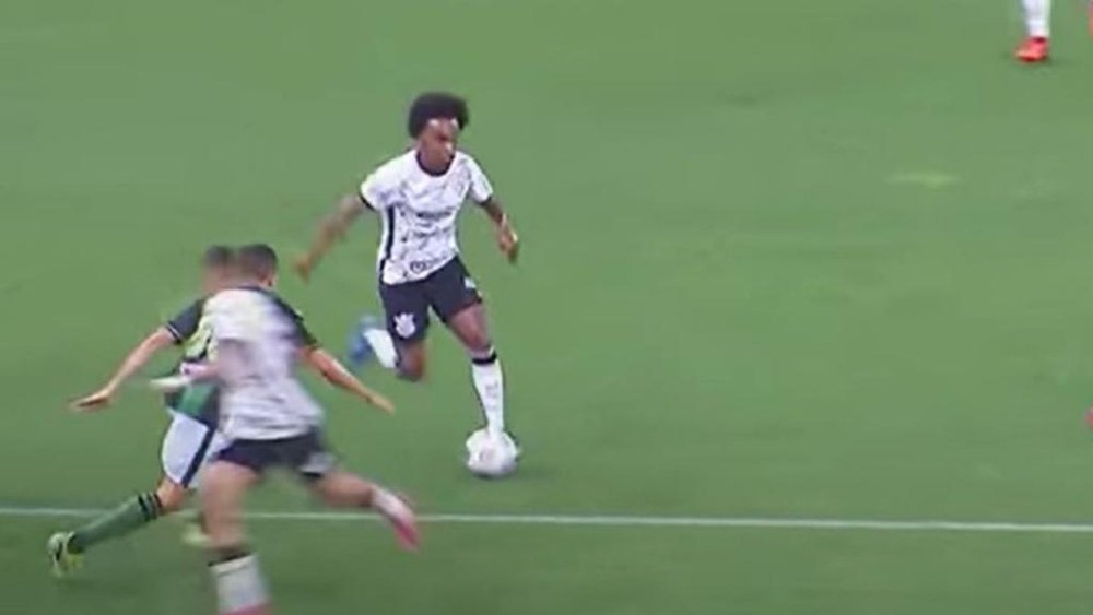 Willian marcou seu primeiro gol pelo Timão. Captura/Globoesporte