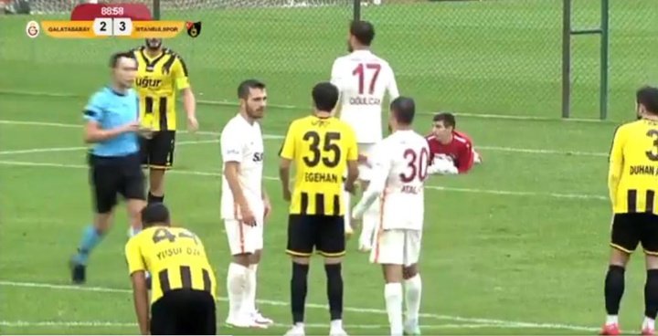 Decepcionante empate del Galatasaray ante un rival de Segunda