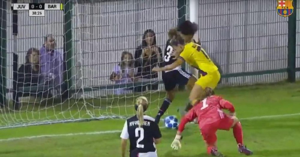 Alexia marcó el primer gol del Barça Femenino en la Champions 2019-20. Captura/BarçaTV