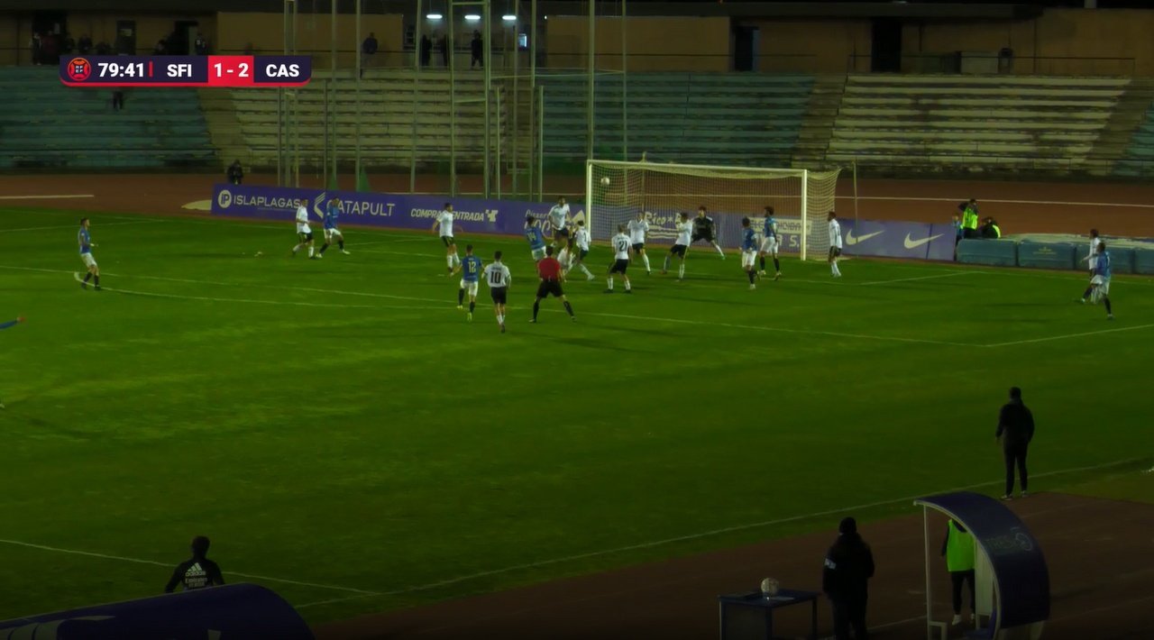 El San Fernando le remontó al Castilla para superarlo por 3-2. Captura/InSportsTV