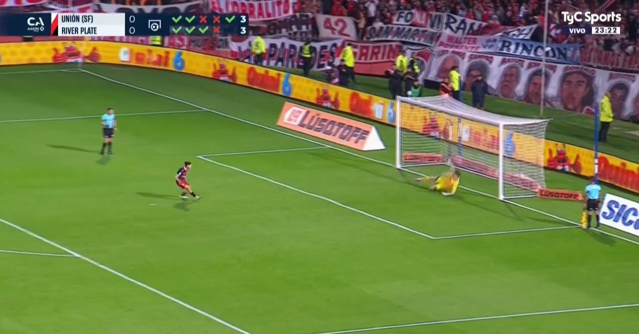 Una vez más, Montiel decide desde los 11 metros. Captura/TyC Sports