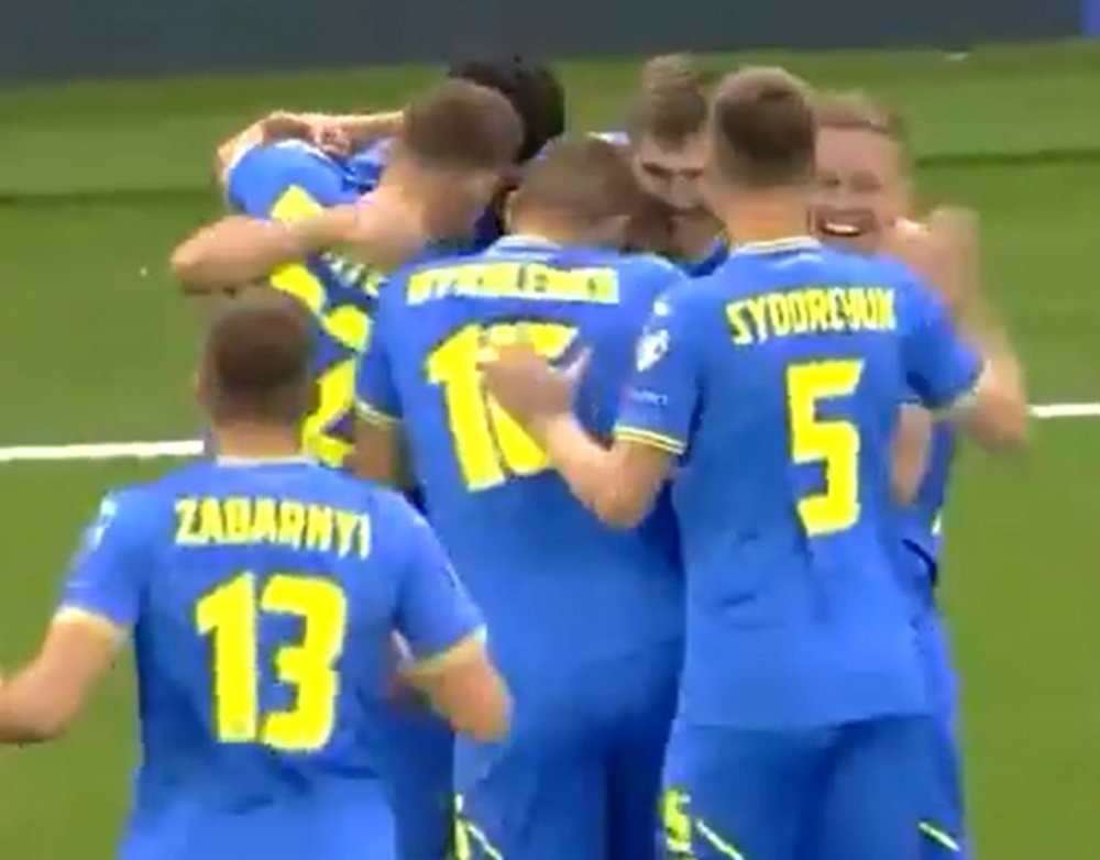 Kazajistán y Ucrania empataron a dos. Captura/UEFATV