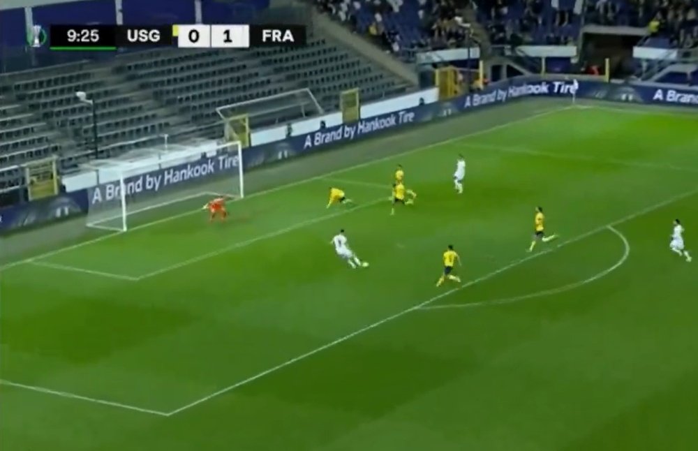 L'Eintracht pareggia 2-2.Tipik
