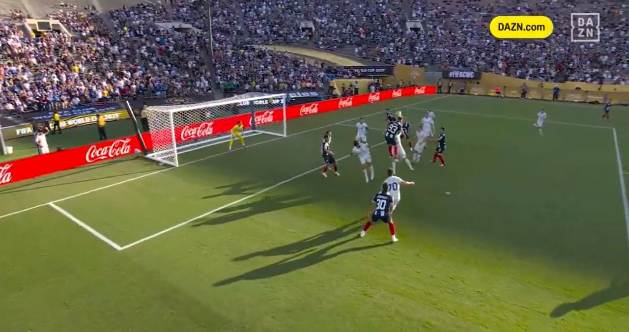 Sergio Ramos hizo de Los Ángeles su Lisboa particular. Captura/DAZN