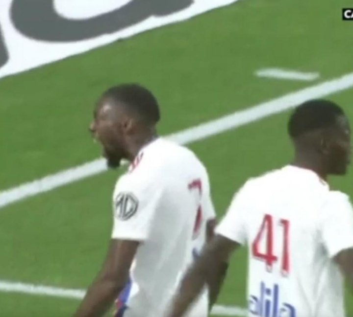 El Lyon mantiene la dignidad de la Ligue 1 tras su victoria