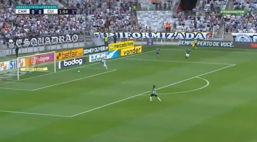 Atlético Mineiro se marcó un gol en propia absurdo. Captura/Premiere