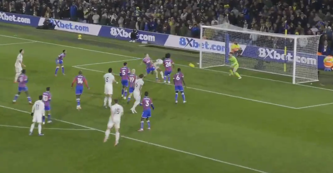 Calvert-Lewin vuela más alto