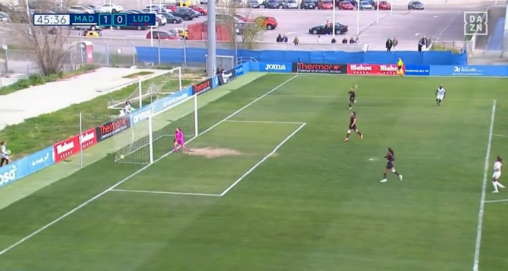 Racheal Kundananji marcó el gol de la jornada en Primera División Femenina. Captura/DAZN