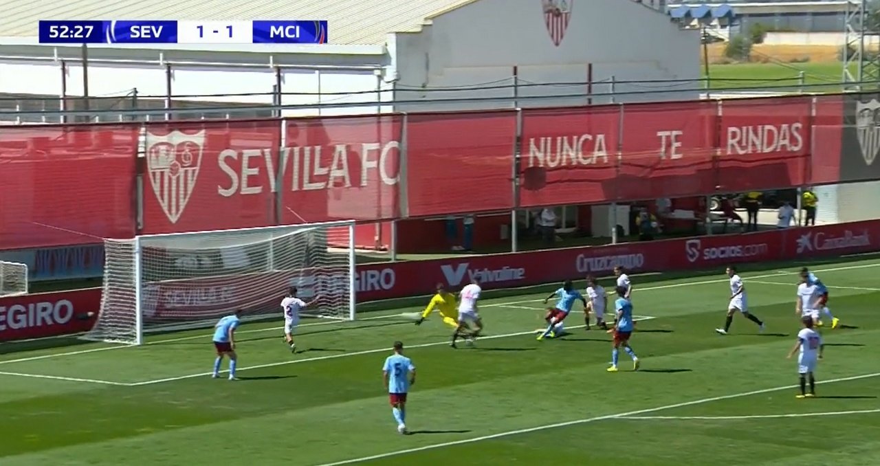 El City comienza la Champions con una goleada en Sevilla. Captura/ManCityAcademy