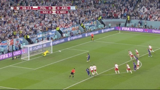 Héroe Szczesny: paró un dudoso penalti a Leo Messi