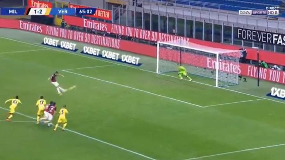 Missed penalty in Milan-Hellas Verona by Ibrahimovic. Screenshot/beINSports