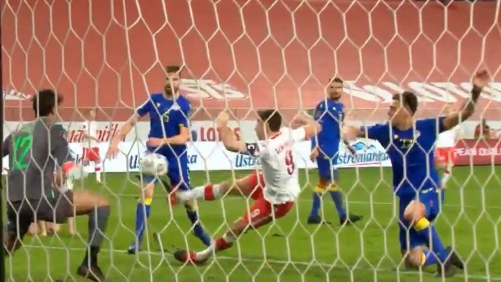Lewandowski got a brace for Poland against Andorra. Screenshot/SportTv