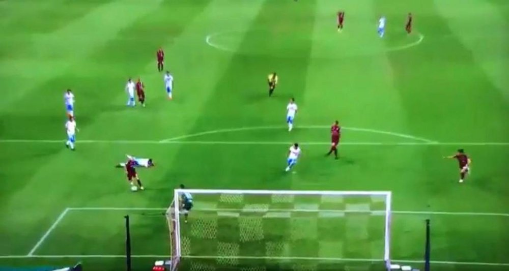 Iniesta found the net in fine fashion. Screenshot/Tomopanman5