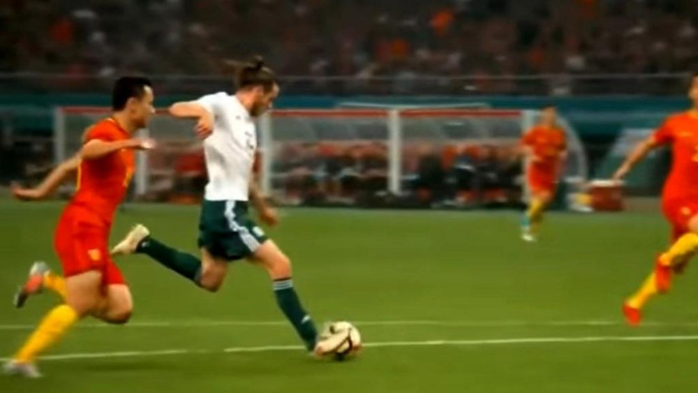 Bale ya es el rey del gol en Gales. Captura/beINSports