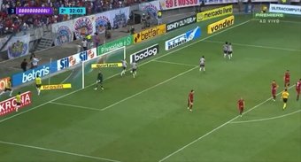 Bahía y Atlético Mineiro marcaron cinco goles en 15 minutos. Captura/Premiere