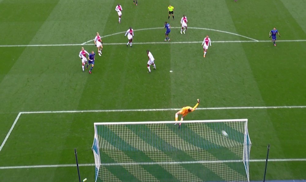 Ugbo acaba con la revolución de Ben Yedder. Captura/Eurosport