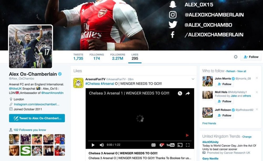 Chamberlain faveó un vídeo de unos aficionados del Arsenal que piden la marcha de Wenger. Twitter