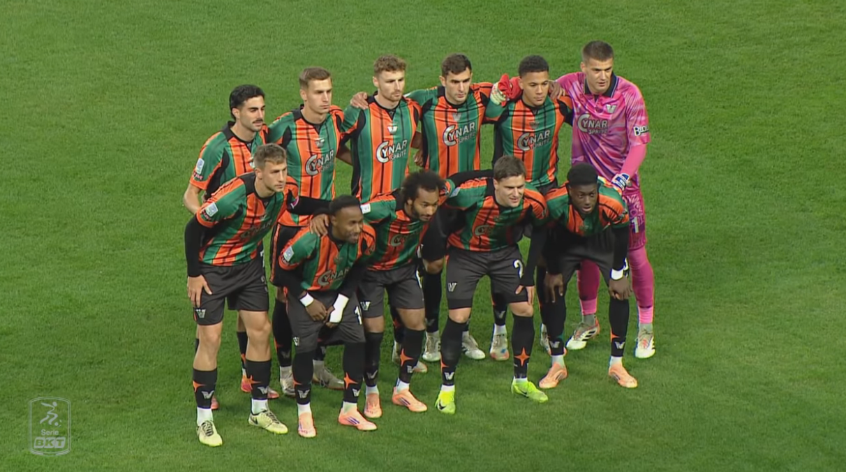 Un pequeño entre gigantes