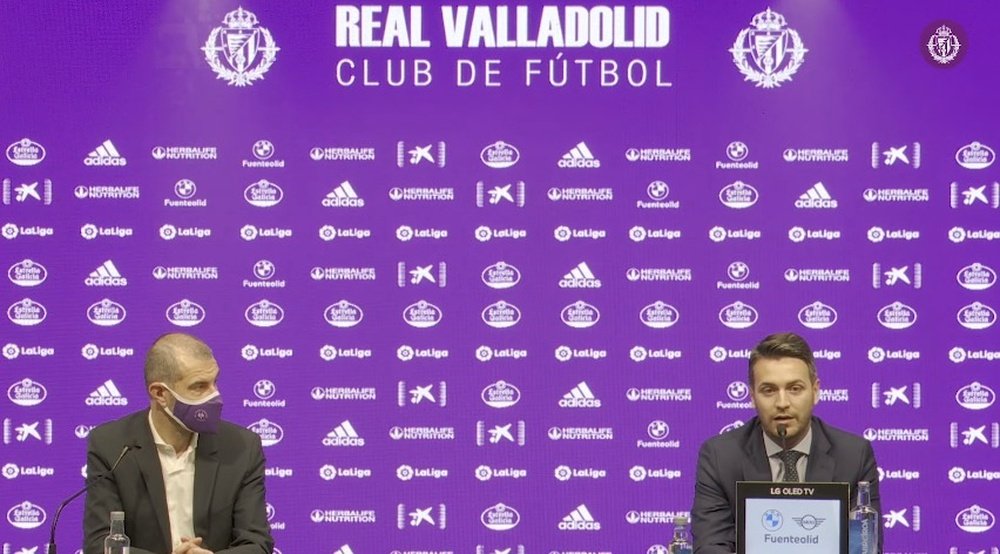 El Valladolid presentó a su nuevo director deportivo. YouTube/RealValladolid