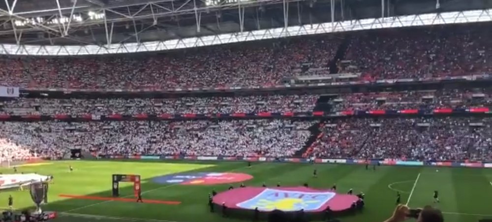 Lleno absoluto en Wembley para la final del 'play off' de ascenso. Twitter/SportingLifeFC