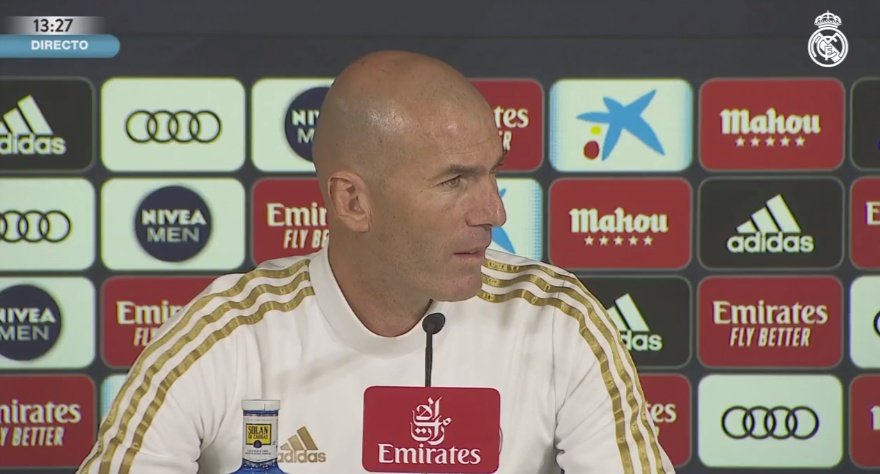 Zinedine Zidane compareceu diante da imprensa na véspera do duelo contra o Real Betis. RMTV