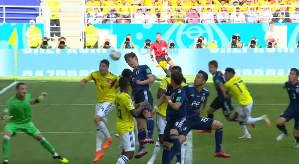Osako rose highest to flick home. Screenshot/Cuatro