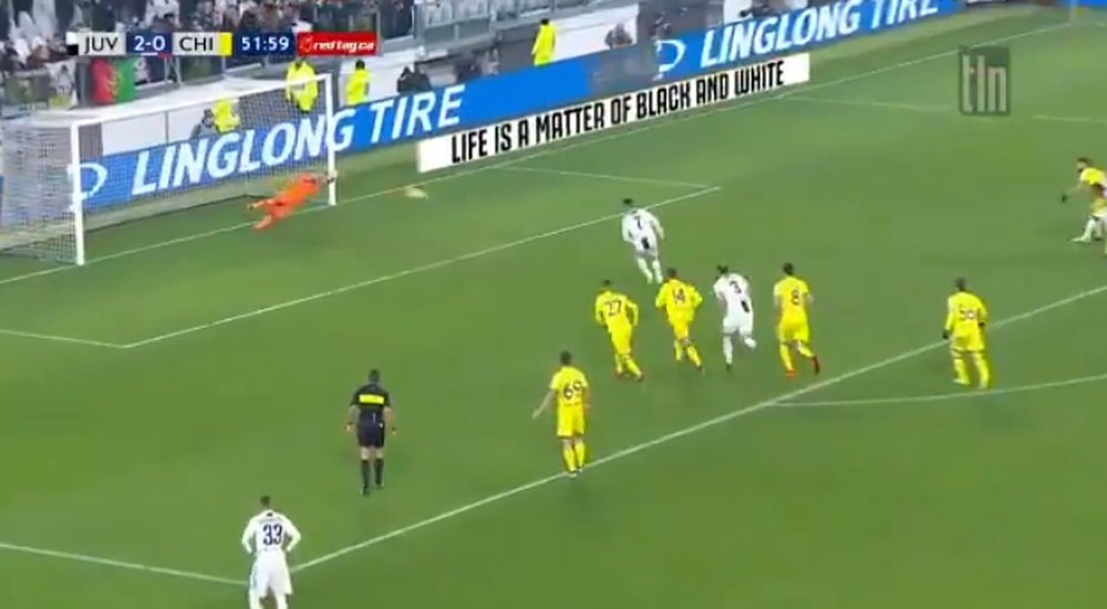 Sorrentino evitó el 3-0 parando un penalti a Cristiano. TLNTV