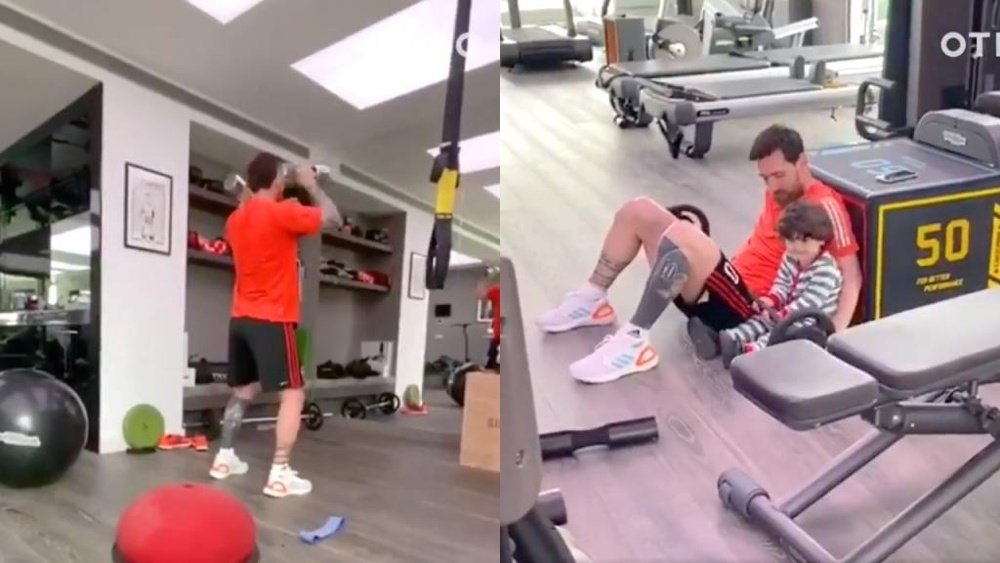 Messi treina em sua academia pessoal com a ajuda de seu filho Ciro. Captura/OTRO